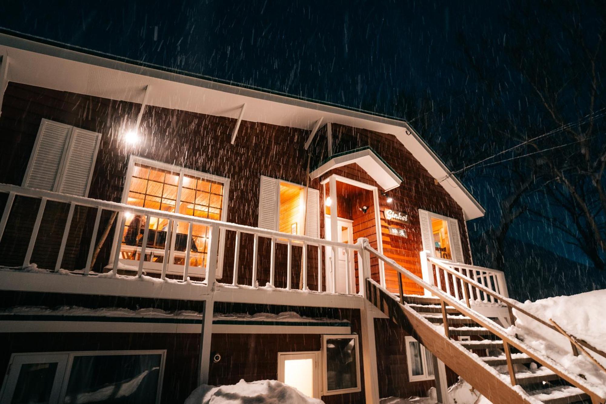 Alpenglow Lodges Ginkei Niseko Buitenkant foto